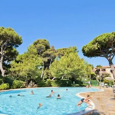 Studio A Giens Piscine Chauffee Standing *